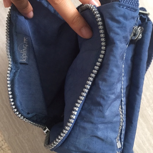 Kipling Crossbody Bag - Picture 5 of 6